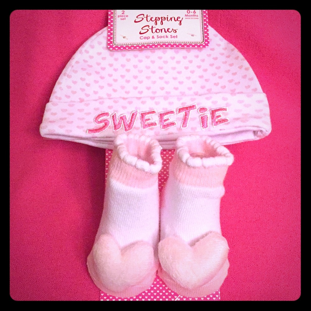 💗Stepping Stones Sweetie Cap & Sock Set💗